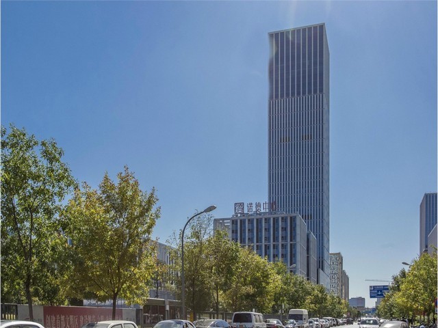 那曲网球场围网